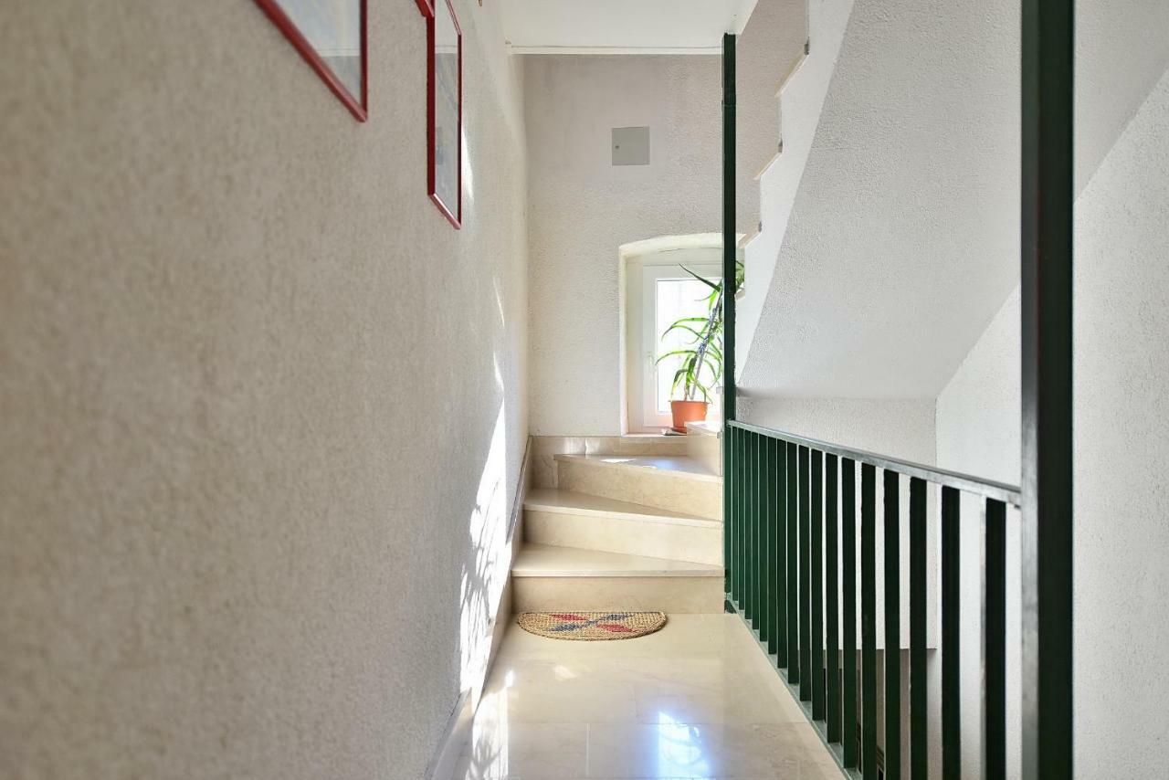 Apartments Mirabella Omiš Dış mekan fotoğraf