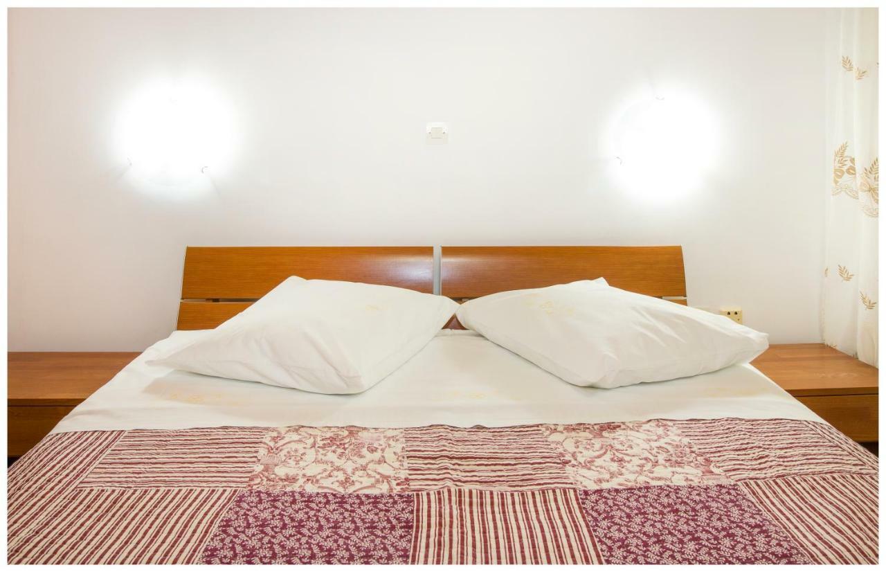 Apartments Mirabella Omiš Dış mekan fotoğraf